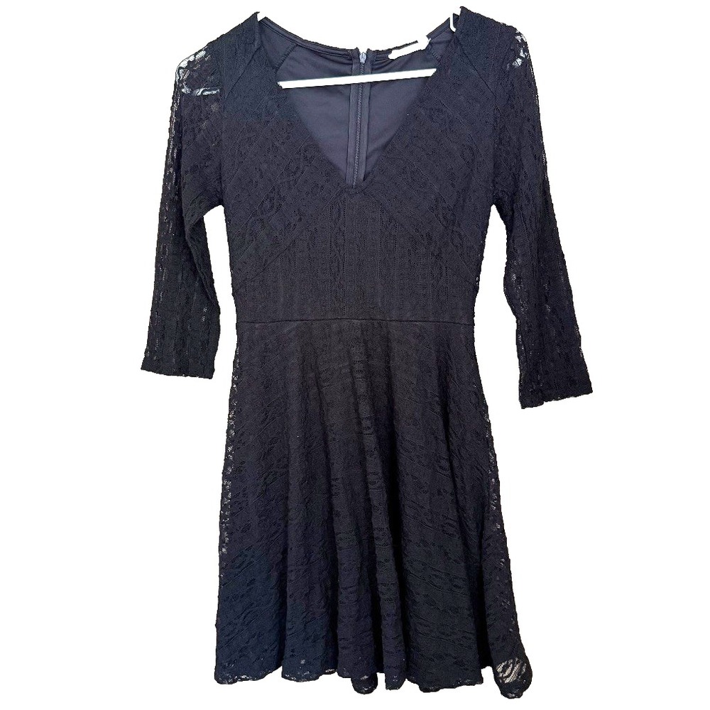 LUSH Black Lace Dress V-Neck 3/4 Sleeve A-Line Fit & Flare Size M